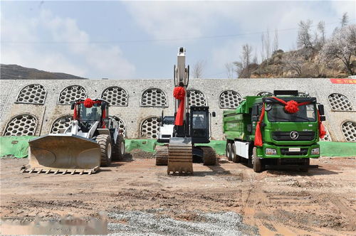 中鐵二十局研制生產(chǎn)的國內(nèi)首套隧道施工電動(dòng)出碴設(shè)備問世